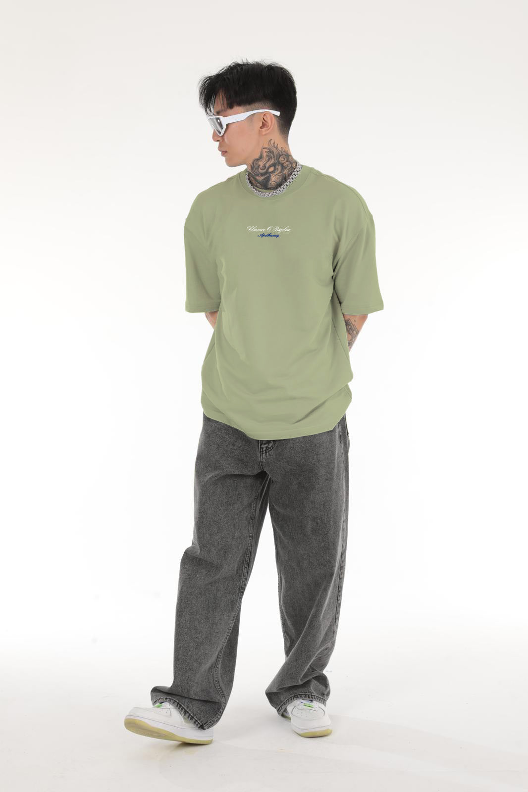 HURLETTH APOTHECARY OVERSIZE T-SHIRT