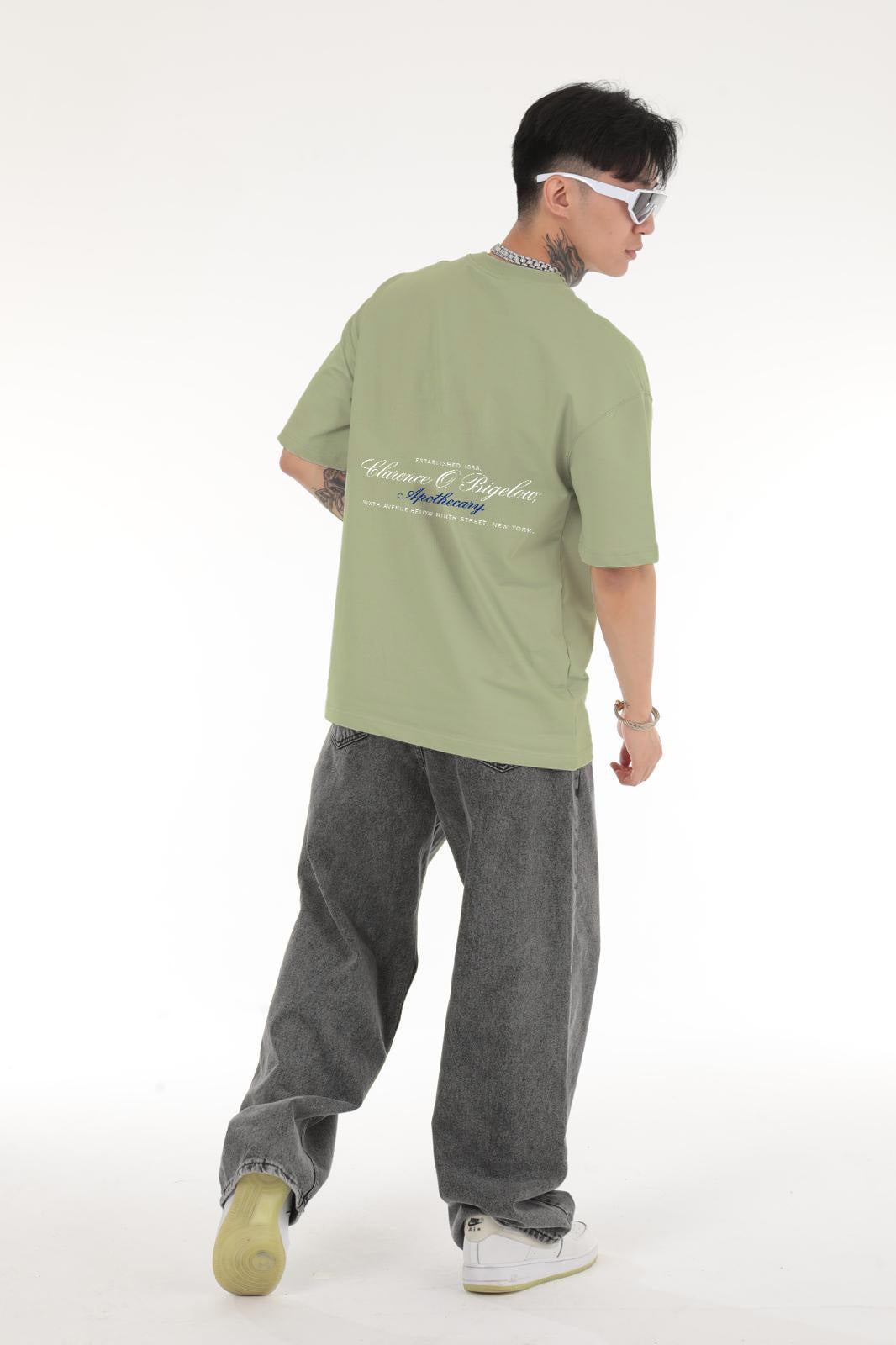 HURLETTH APOTHECARY OVERSIZE T-SHIRT