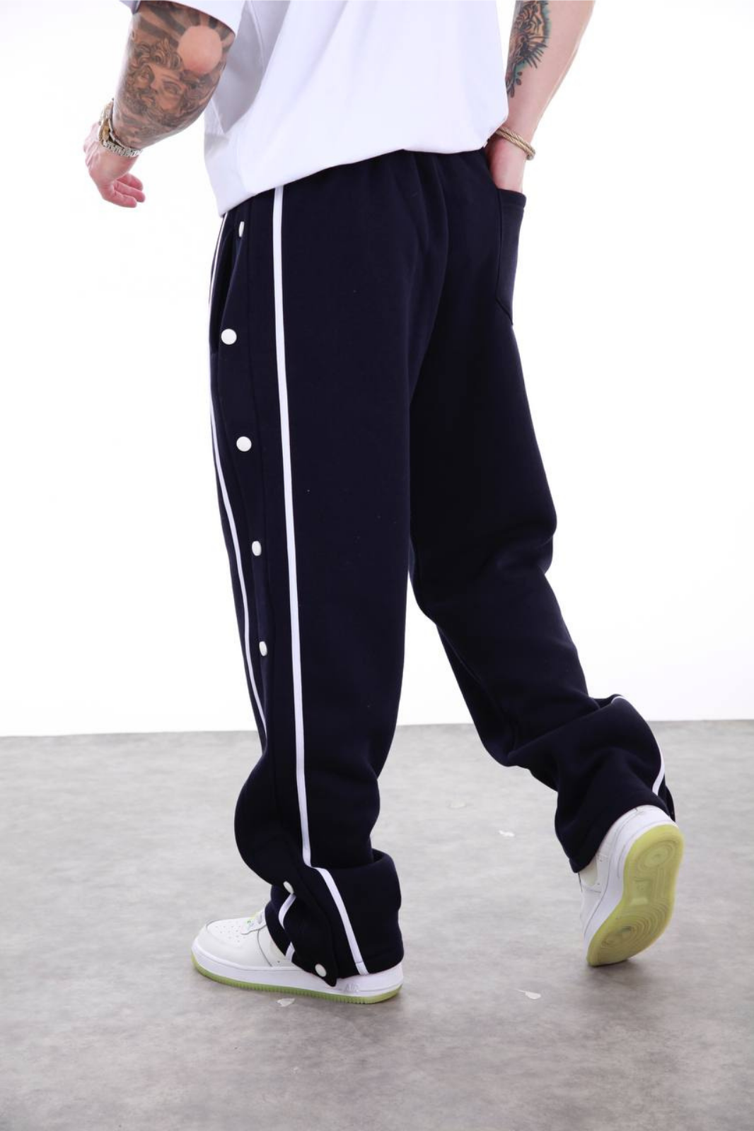 LOOSE FIT JOGGINGHOSE SWEATPANTS