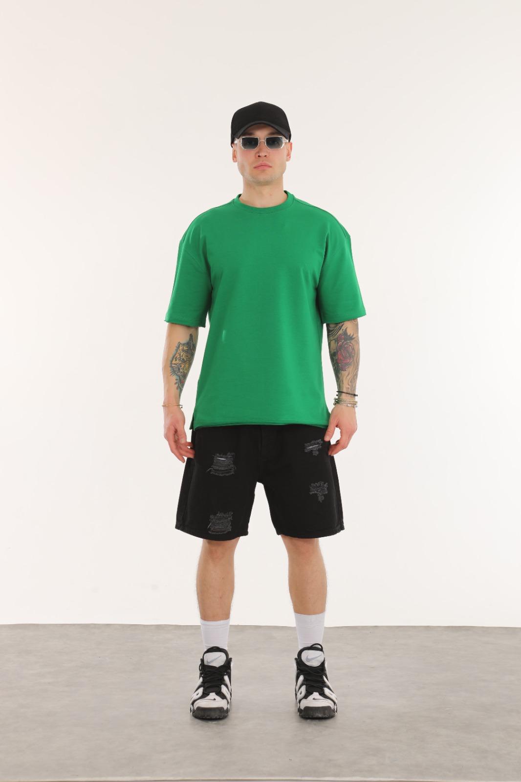 OVERSIZE T-SHIRT