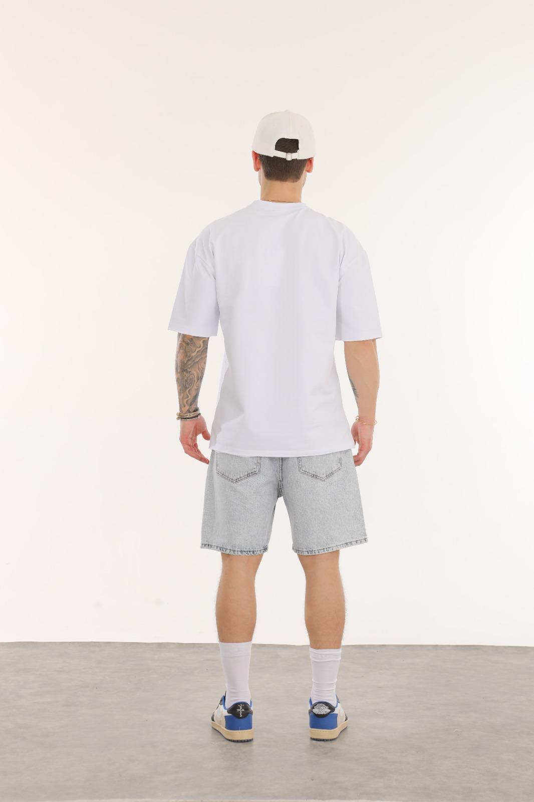 OVERSIZE T-SHIRT