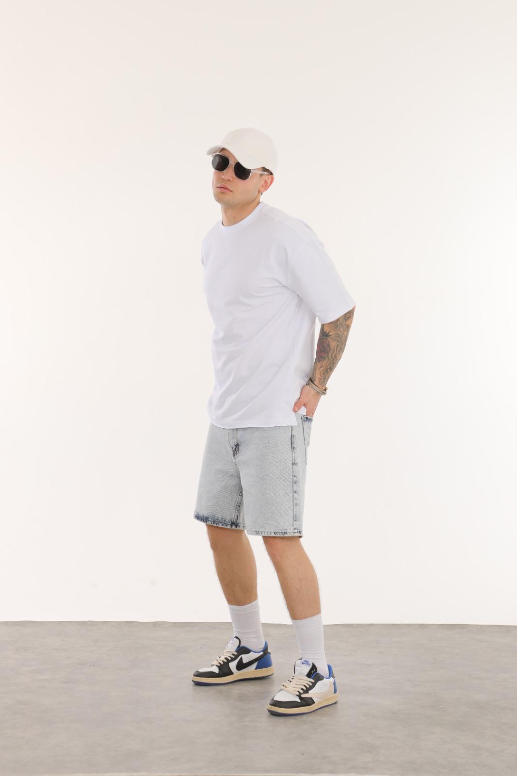 OVERSIZE T-SHIRT