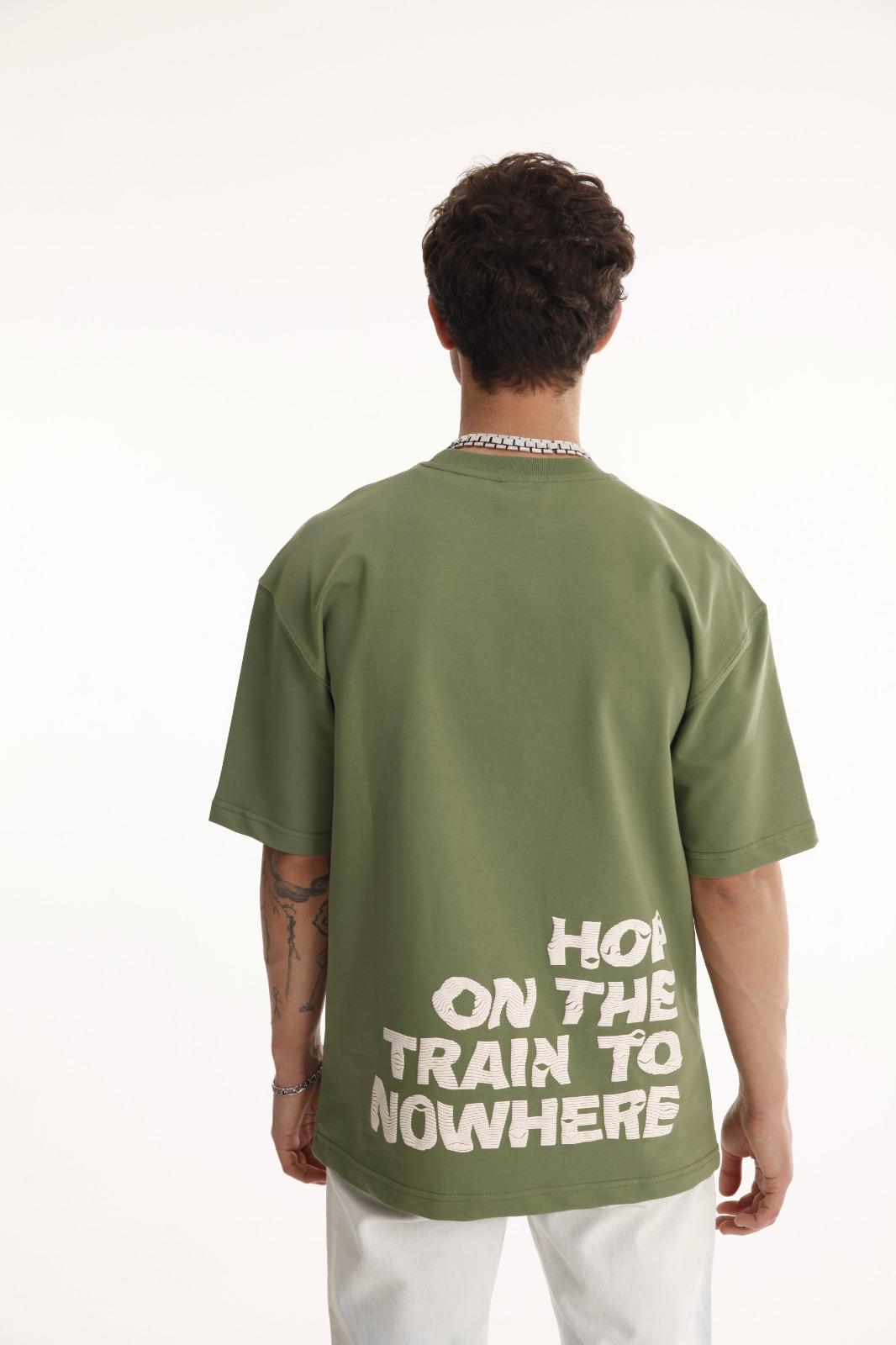 HURLETTH OVERSIZED T-SHIRT – HOP ON THE TRAIN PRINT