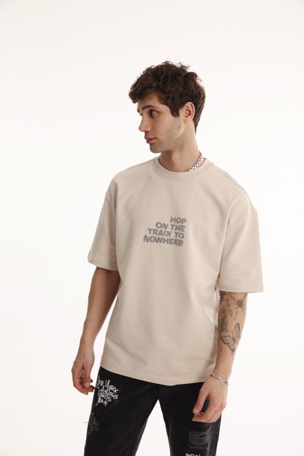 HURLETTH OVERSIZED T-SHIRT – HOP ON THE TRAIN PRINT